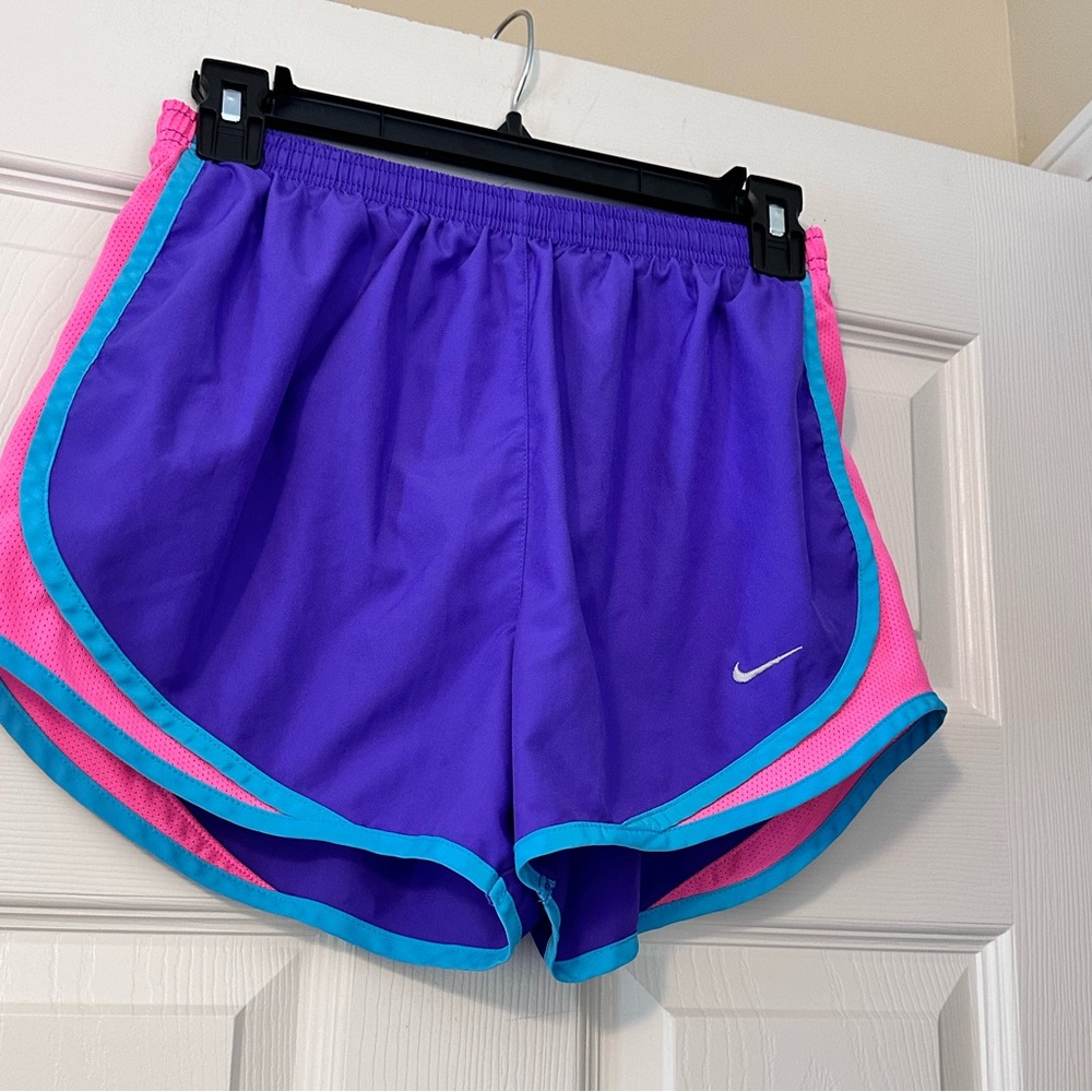 Nike Dri-Fit Running Shorts Womens Small Lined Running Purple